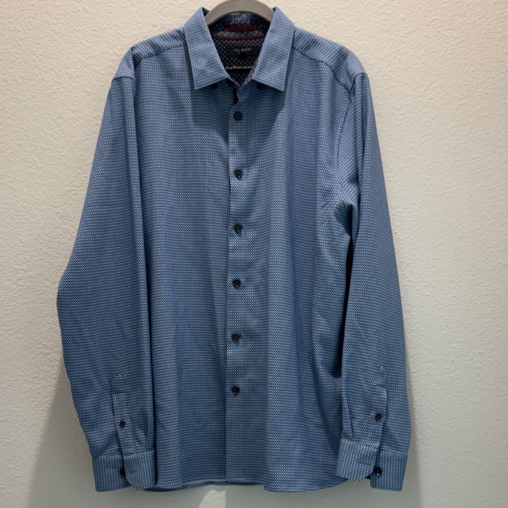 Ted Baker Men’s Blue Pattern Textured Long Sleeve Button Front Size 6